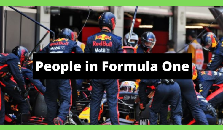 how many people work for a formula one team